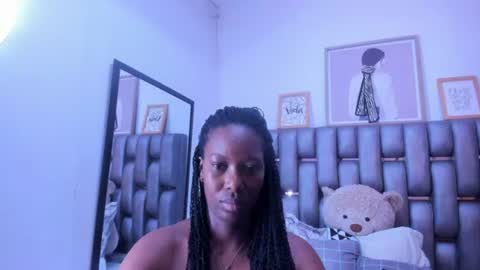 Snapshot of sara_marks chatting on 07.10.26 S A R A online show from 07.10.26