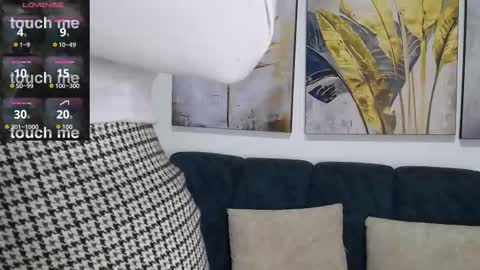 Sara   online show from 03.23.26