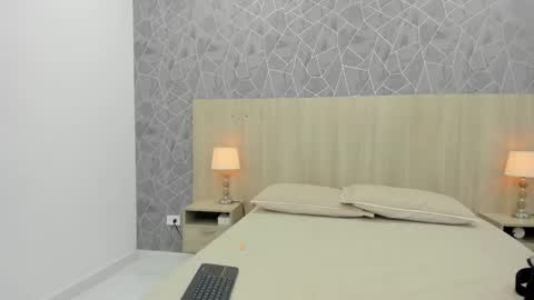 Sara online show from 11.26.25