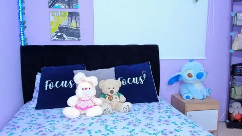 Sara Mendez online show from 02.05.25