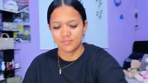 Sara Mendez online show from 03.11.25