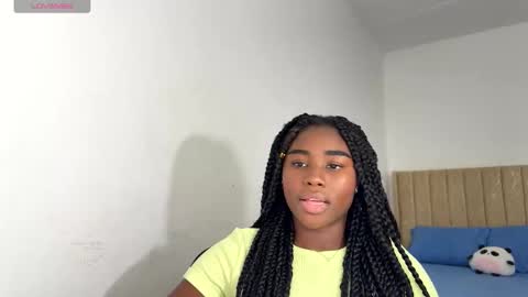 Sara online show from 10.17.25