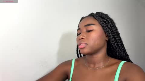 Sara online show from 11.27.25