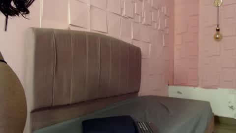 Snapshot of sara_rodriguez23 chatting on 02.27.26 Sara online show from 02.27.26