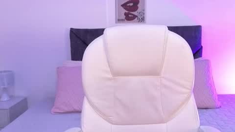 sara  online show from 10.28.25