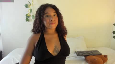 sara sofia online show from 12.02.24