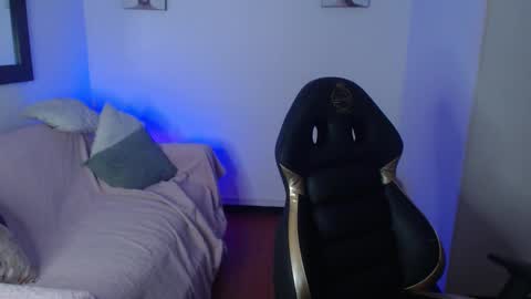 Snapshot of sara_valderrama_ chatting on 01.17.26 sara_valderrama_ online show from 01.17.26