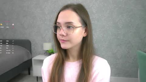 Im Sara  online show from 12.04.25