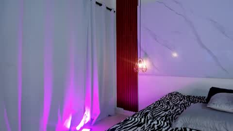 sara_zc online show from 11.28.25