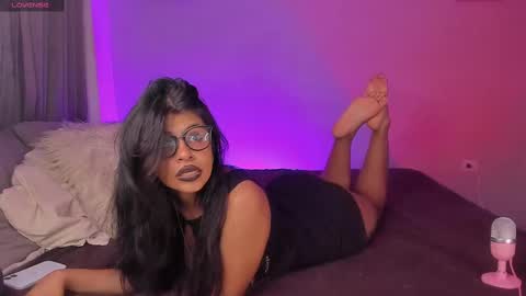 sara uwu online show from 10.01.25