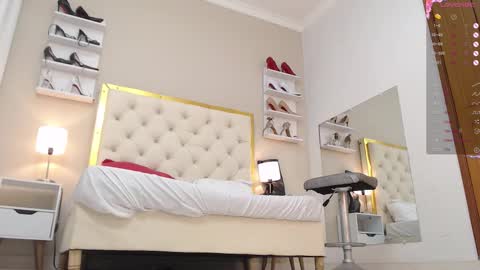 Saraa Gomez online show from 10.07.25