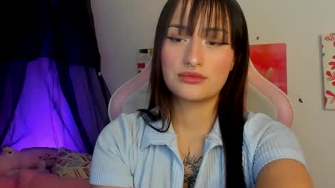 Snapshot of saraa_ramirez chatting on 12.29.24 Sarah Ramirez online show from 12.29.24