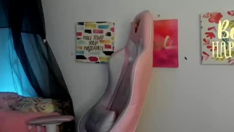 Snapshot of saraa_ramirez chatting on 12.30.24 Sarah Ramirez online show from 12.30.24