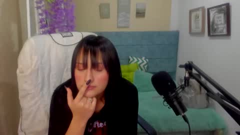 Snapshot of saraa_ramirez chatting on 02.01.25 Sarah Ramirez online show from 02.01.25