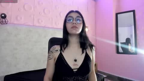 Snapshot of saraa_taylor1 chatting on 06.08.26 Sara online show from 06.08.26