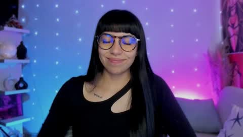 Sara online show from 10.23.25