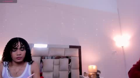 Snapshot of saraandstiven chatting on 03.05.25 Sara And Stiven online show from 03.05.25
