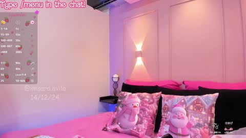 SaraAvila  online show from 12.15.24