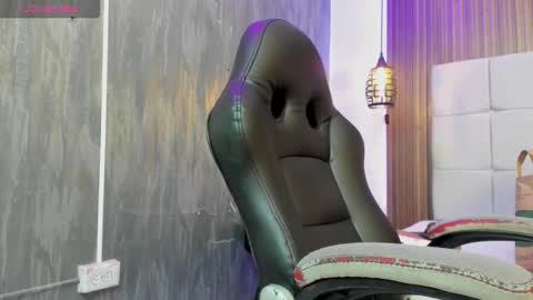   online show from 01.18.26