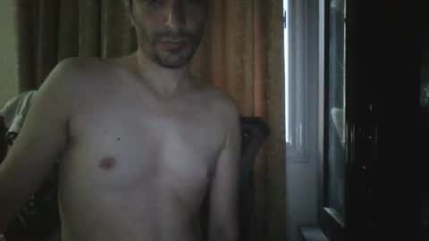 Snapshot of saraclit chatting on 07.19.26 pass kika online show from 07.19.26