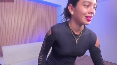 Sara  Everyday From 1430 to 2130 Col Time online show from 12.31.24