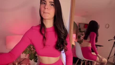 Sarada Parker online show from 01.31.25