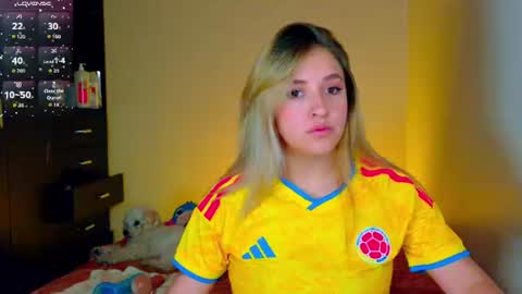 saradiazxxx online show from 07.10.26