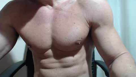 saradorj92 online show from 03.16.26