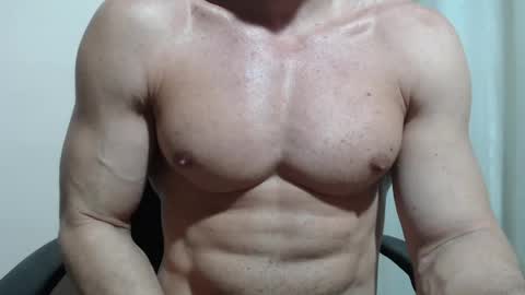 saradorj92 online show from 03.22.26