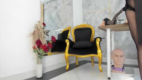 Snapshot of saraferrera chatting on 10.08.25 Sara Ferrera online show from 10.08.25