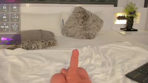  Sara Gomez  online show from 03.25.26