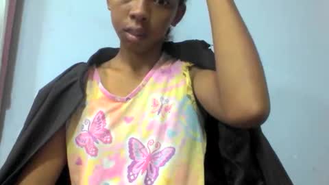 sarah146341 online show from 12.18.25