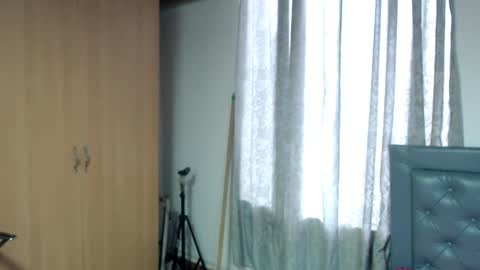 sarah online show from 04.14.26