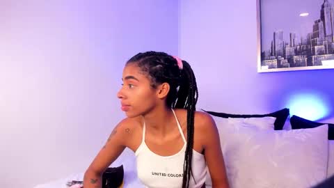 sarah_ashbourne online show from 10.27.25