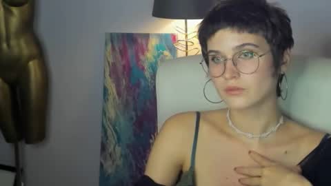 Sarah online show from 09.18.25