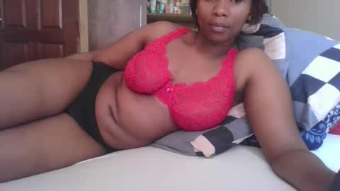 Snapshot of sarah_haggai chatting on 02.10.26 sarah_haggai online show from 02.10.26