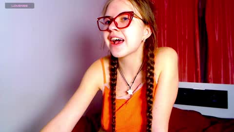 Sarah online show from 12.03.24