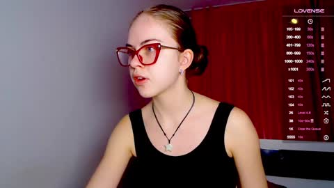 Sarah online show from 01.10.25