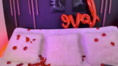 Snapshot of sarah_jacobbs chatting on 02.14.25 online show from 02.14.25