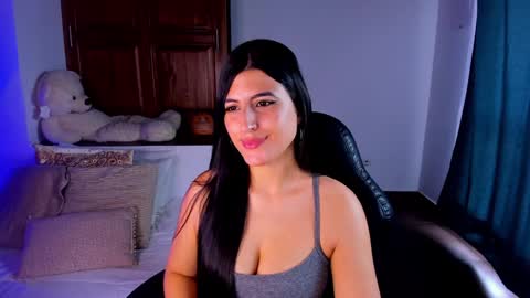 Sarah Independent model online show from 01.07.25