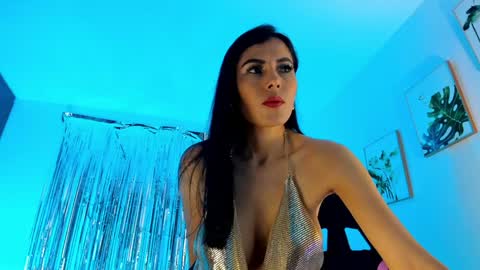 INSTAGRAM...sarah22 p online show from 01.05.25