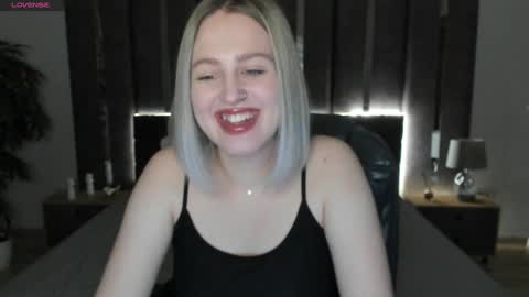 Sarah online show from 12.08.24