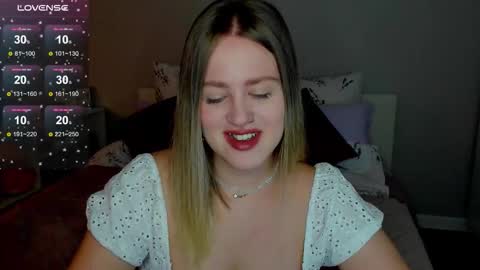 Sarah online show from 10.04.25