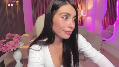 Sarah online show from 05.21.26