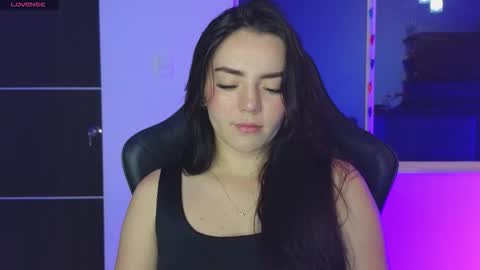 - next broadcast 28 nov  7 pm Col online show from 10.05.25