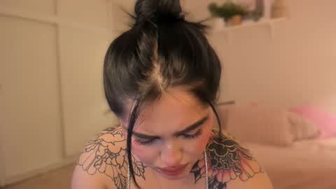   online show from 10.15.25