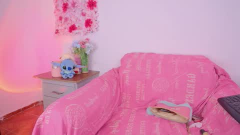 sarahajhoness online show from 03.10.26