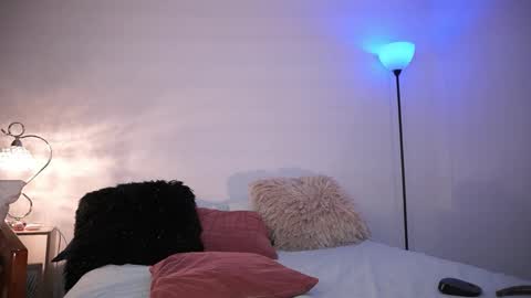 Sarah and Erik online show from 03.14.26