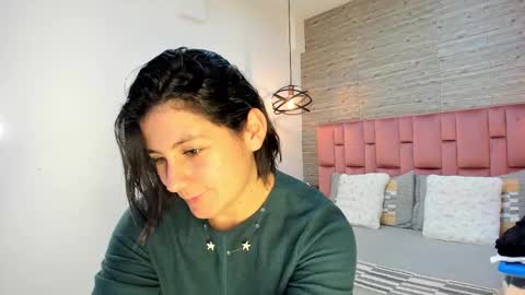 Sarah Deyvis online show from 02.11.25