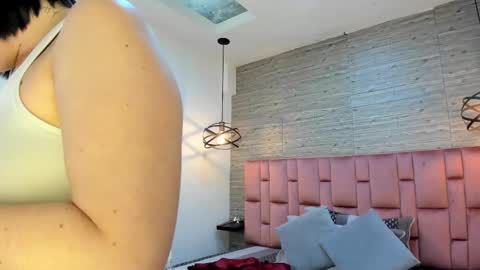 Sarah Deyvis online show from 03.05.25